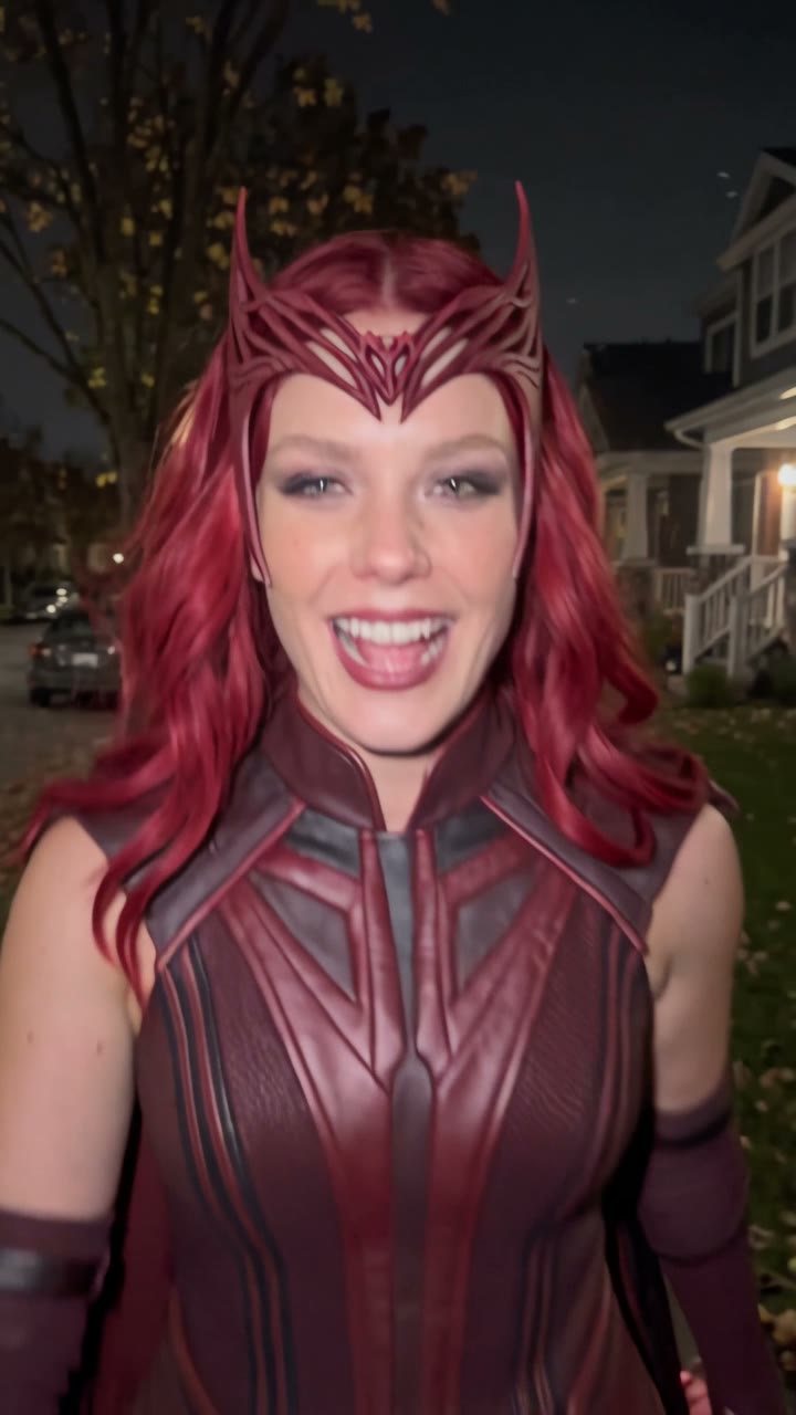 Halloween Costume AI Video Prompt: Crimson Sorceress