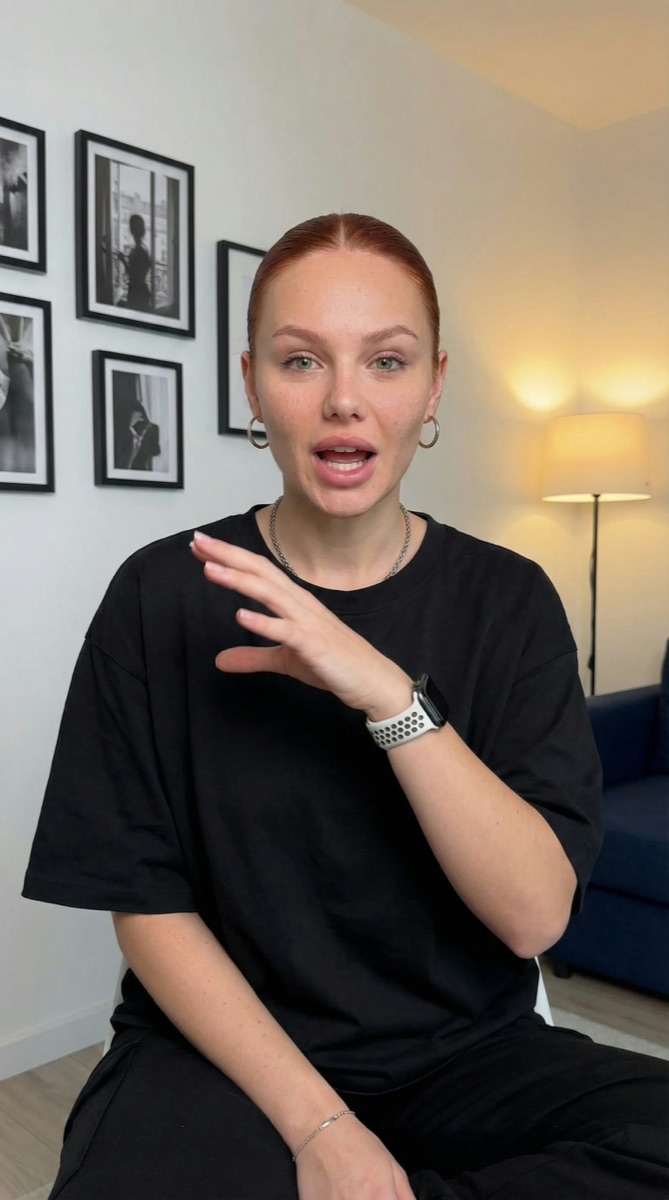 Example result: Vlog corner with framed prints